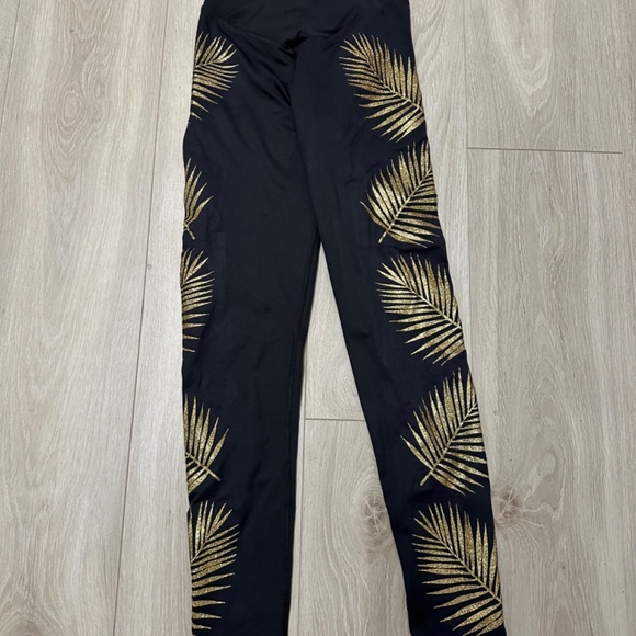 BEACH RIOT tights - Picture 2 of 2